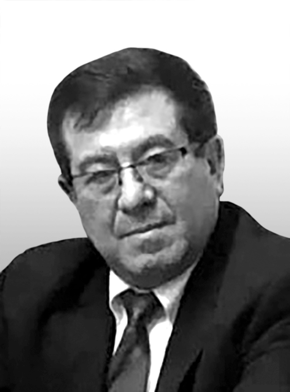 Mtro. Manuel González Ramírez